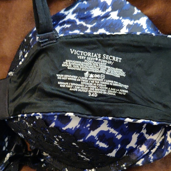 Push up 34 D - Picture 2 of 2